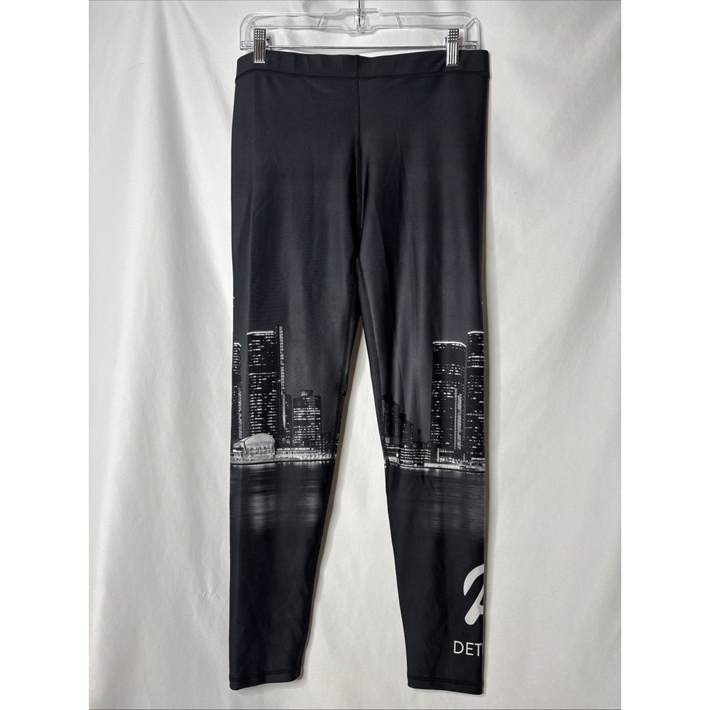 Peloton XL Terez Detroit Leggings City Skyline Black White Gray Pants